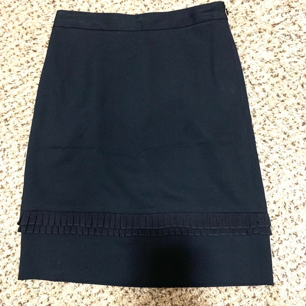 DIANE VONFURSTENBERG• black ruffles skirt